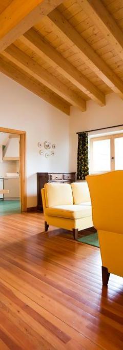 4-værelses lejlighed med balkon – Chalet Elena
