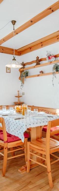 4-værelses lejlighed med balkon – Casa Bucci (Campestrin)