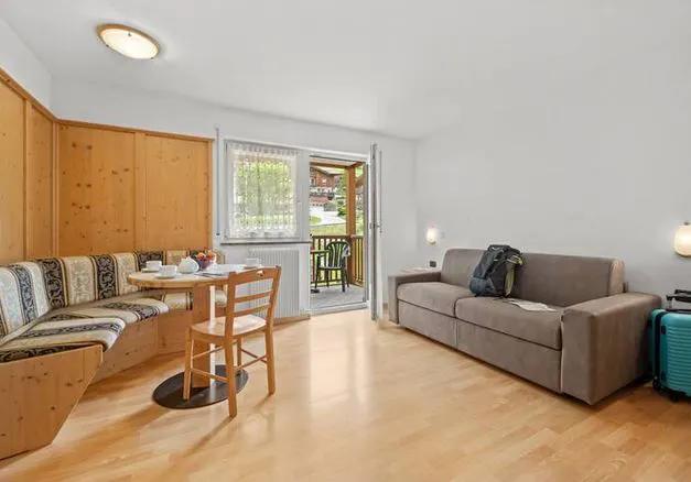 3-værelses lejlighed med balkon – Monti Pallidi (Fontanazzo)