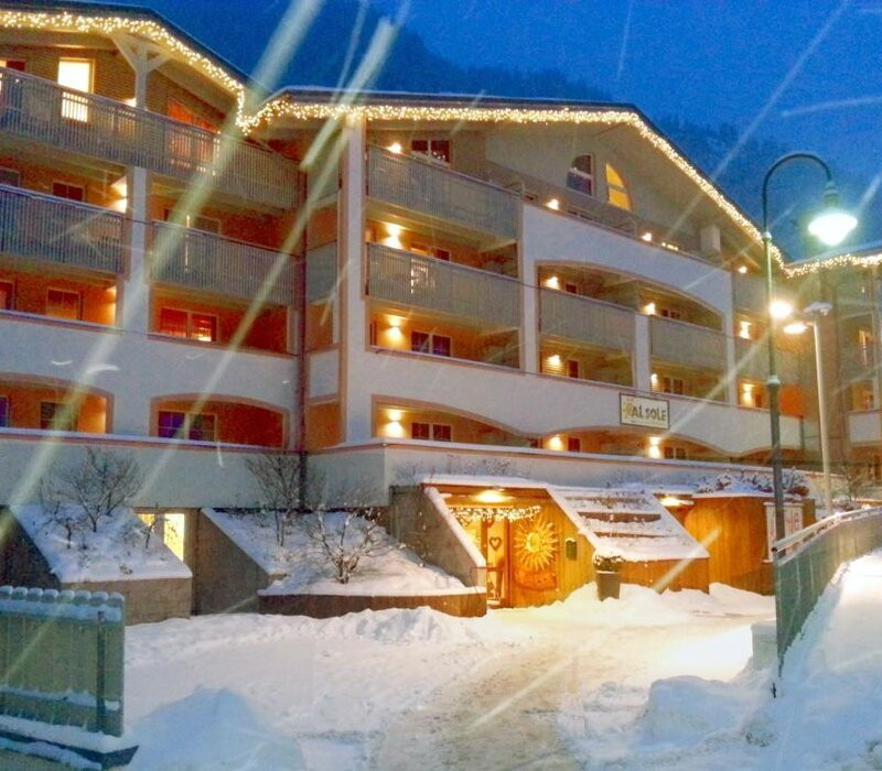 Al Sole Club Residence