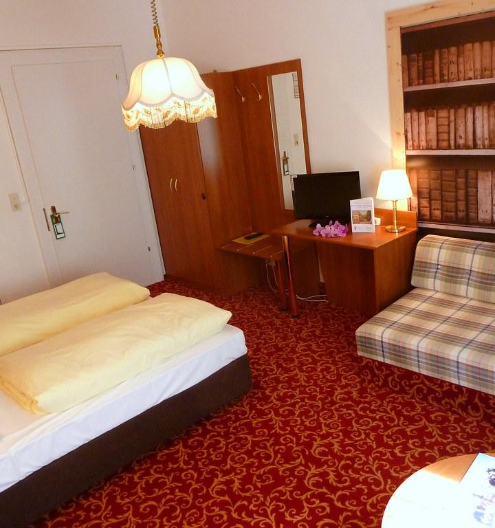 Trippelværelse til max 3 pers. – Hotel Mozart