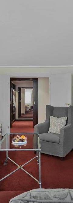 Familiesuite med balkon max 4 pers. – Lebenberg Schlosshotel