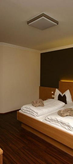 Dobbeltværelse max 2 pers. – Hotel Herzblut – Sommer