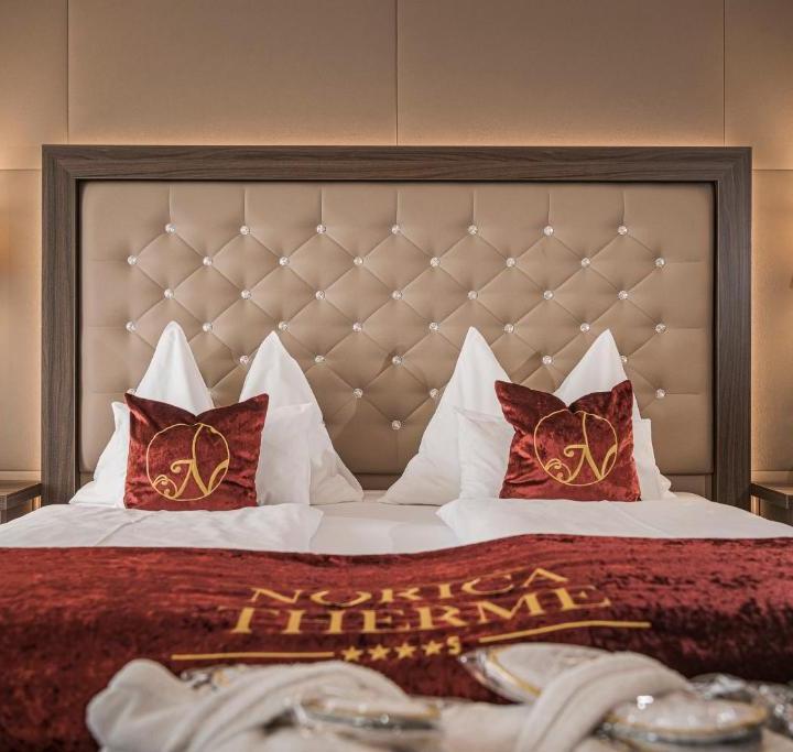 Dobbeltværelse Deluxe m balkon max 2 pers. – Hotel Norica Therme