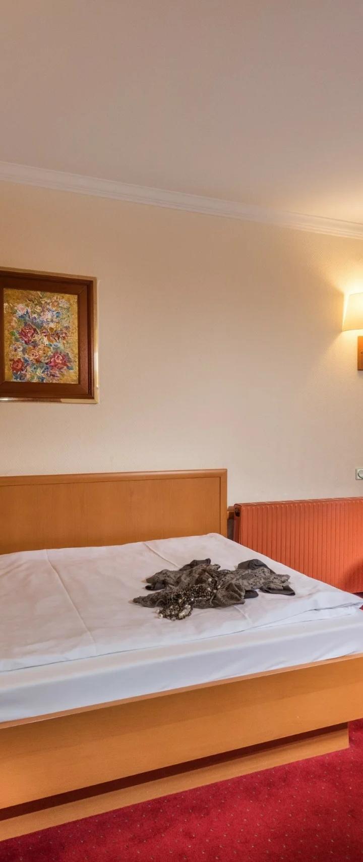 Enkeltværelse m balkon comfort max 1 pers. – Johannesbad Hotel Palace