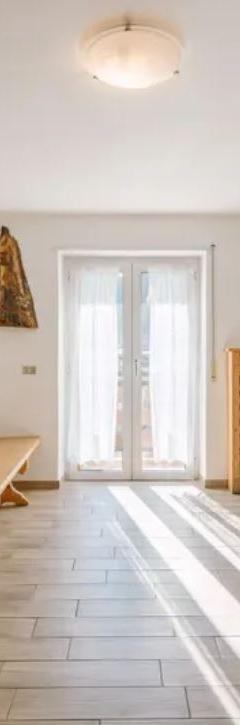2-værelses lejlighed max 4 pers. – Cesa Lucilla