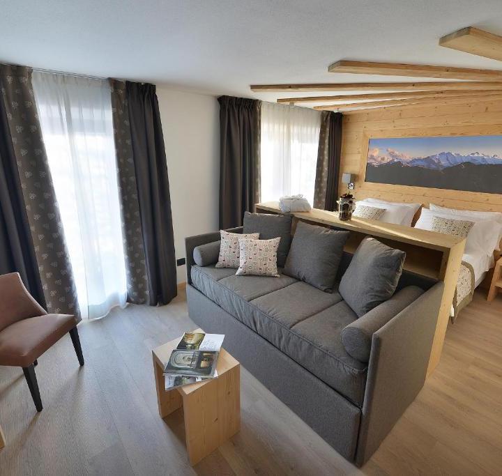 Junior suite med terrasse max 2 pers. – Hotel Bucaneve