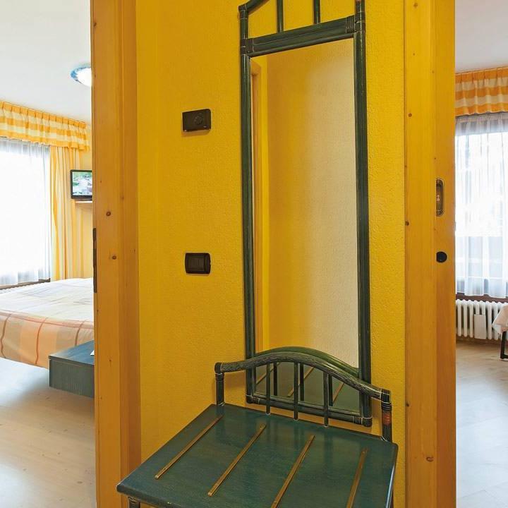 To sammenhængende værelser max 4 pers. – Hotel Margherita